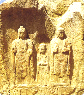 태안마애삼존불